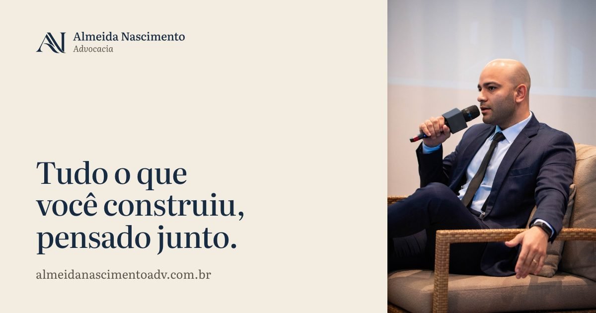 Imagem de compartilhamento do site: assinatura, lema e a foto aprovada
